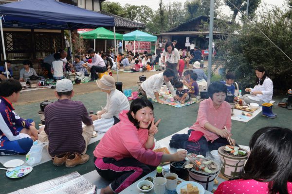 %e6%98%bc%e9%a3%9f%e9%a2%a8%e6%99%af